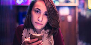 Annoying Texts That Immediately Turn People Off When You Send Them