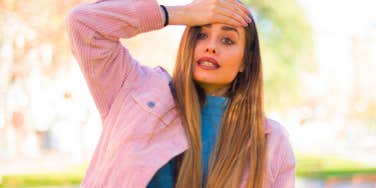 Behaviors That Seem Rude But Are Actually Signs Someone Is Trying To Be Helpful
