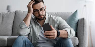 man shocked by crazy ways your phone tracks you