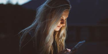 Millennial parent is the real screen addict.