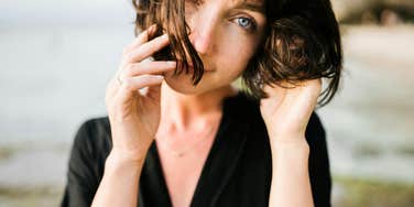 Woman that is irresistible to men.