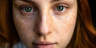 Woman's body odor predicts who she will get along with.