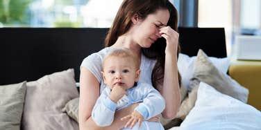 wife calls herself a single mom because the dad works and is never around