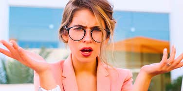 Innocent Habits That Instantly Annoy People With Sharp Minds