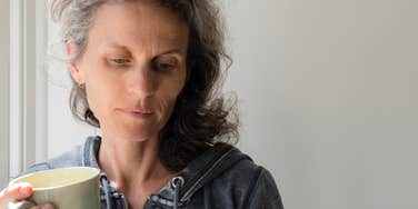 mom hurting because her son's classmates said she looks like a homeless grandma