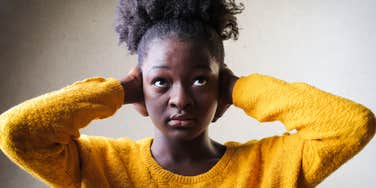 Woman who can't stand hearing others chew 