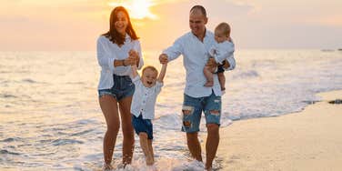 People Whose Parents Took Them On Family Vacations Have These Advantages In Adulthood