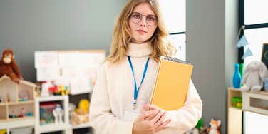ways teachers can instantly tell when a kid in their class wasn't raised right
