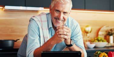 Boomer looking up recipes on ChatGPT. 