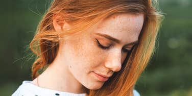 Woman giving emotional red flags that she is about to go no contact.