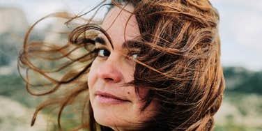 Person who is healing quickly after divorce. 