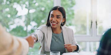 Job Seekers Ghosted By A Recruiter For Asking This Simple Question
