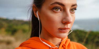 things brilliant people notice instantly when they talk to someone with zero depth