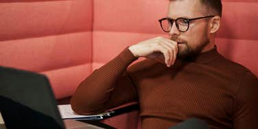 Why We Don’t Have A 4-Day Workweek Even Though Research Proves The Benefits