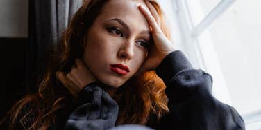 woman calls love trillion dollar lie