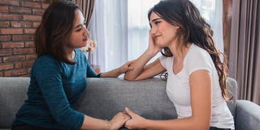 Man Angry That His Fiancée Thinks His Proposal Wasn't Good Enough