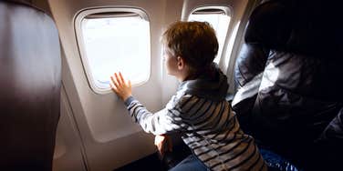 Mom Shares Note A Flight Attendant Wrote Her After Her Autistic Son Had A Meltdown
