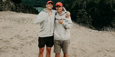 people weak ties thriving compared those besties