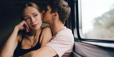 women who don't love their husbands anymore do these things at home