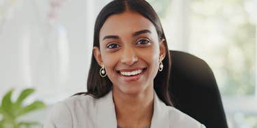 incredibly intelligent woman using advanced words