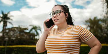 girlfriend talking boyfriend accusing her preparing leave
