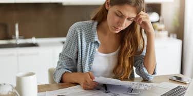 Employee Breaks Down The Amount She Actually Gets Each Paycheck