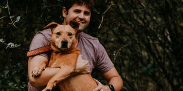 man called selfish paying dogs surgery instead helping family rent