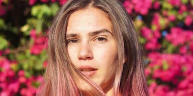 Color quiz guesses intelligence level.