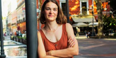 Woman who built her dream life in Mexico and is now leaving. 