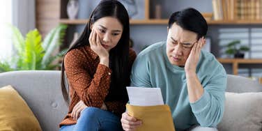 Couple Receives Letter From Neighbor Demanding They Stop Cooking Stinky Food