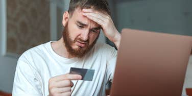 Dad Realizes He’s Been Auto-Paying For Netflix Twice Every Month For 7 Years