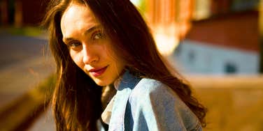 If A Woman Secretly Wants A Man, She'll Start Saying These Things Casually