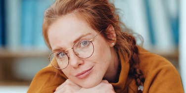 Introvert stays social.