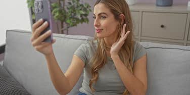 Snap Judgments People Make, Based Solely On Your Profile Pic