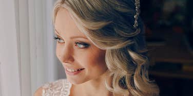 Woman makes choices about wedding.