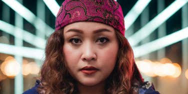 Woman has psychic power.