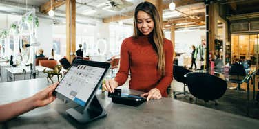 founder tell someone east west coast how place order