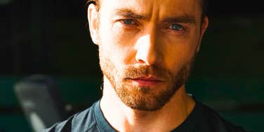 If A Man Feels Unappreciated, He’ll Withdraw In These Predictable Ways