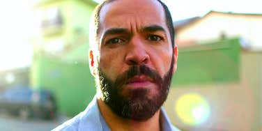 Men Who Drive Away Everyone They Love As They Get Older Have Usually Experienced These Painful Things