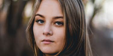 Woman has greedy brain.