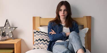 Parents Tell Daughter At College Not To Come Home For Holidays Or Breaks