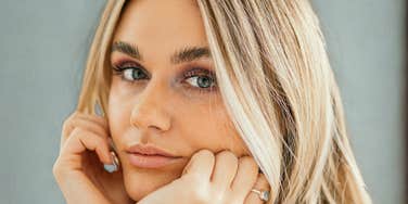 Person is not jealous.