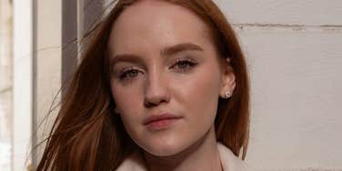 Woman makes someone give her a straight answer.