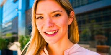 Simple Habits That Make Your Coworkers Instantly Respect You More