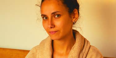 Wives Who Go To Bed Before Their Husbands Every Night Usually Feel These Things They’ll Never Admit