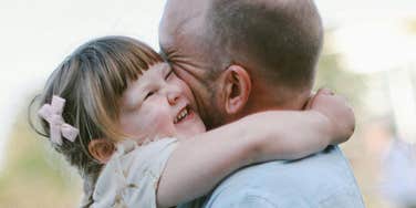 dad works 55 hours week daughter reason never gives up