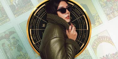 daily tarot horoscope Monday December 8 2025