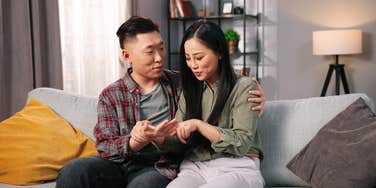 This Extramarital Affair Line In A Hand Can Reveal If Someone Is A Cheater, According To Palmistry