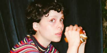 Foods keep woman wired and anxious.