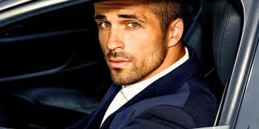 Intelligent man looking lost showing annoying habits of book smart people who lack common sense